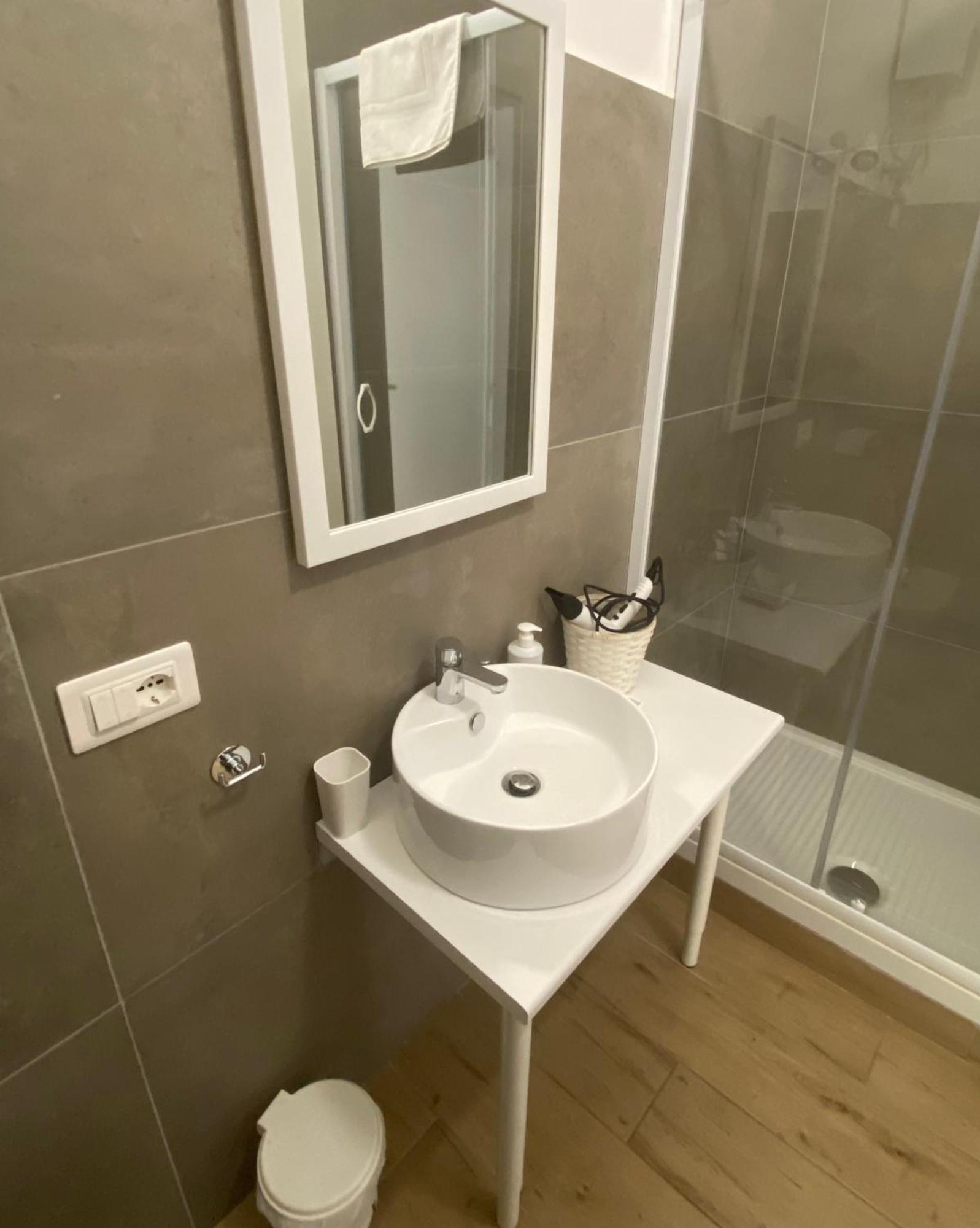 Vanvitelli Apartments Caserta Ngoại thất bức ảnh